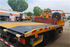 江干附近拖车电话号码服务