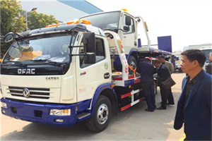 江干汽车道路救援拖车价格